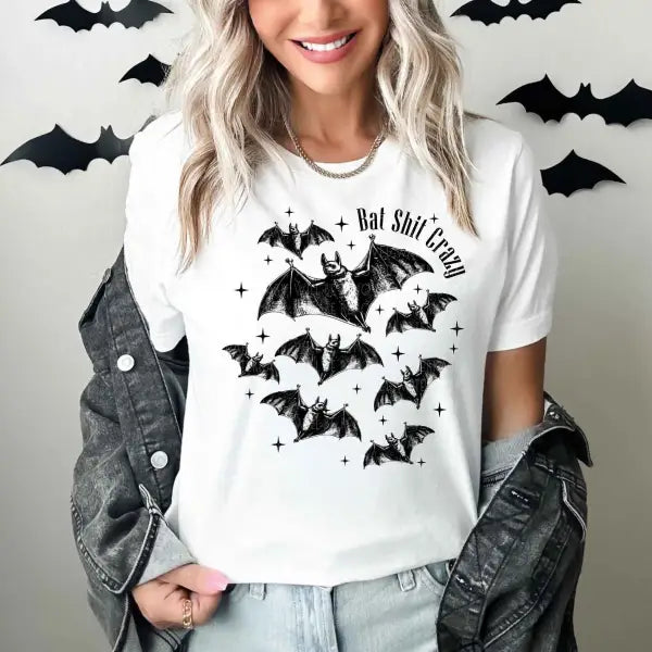 Women's Vintage Halloween Bat Short Sleeve Crew Neck T-Shirt